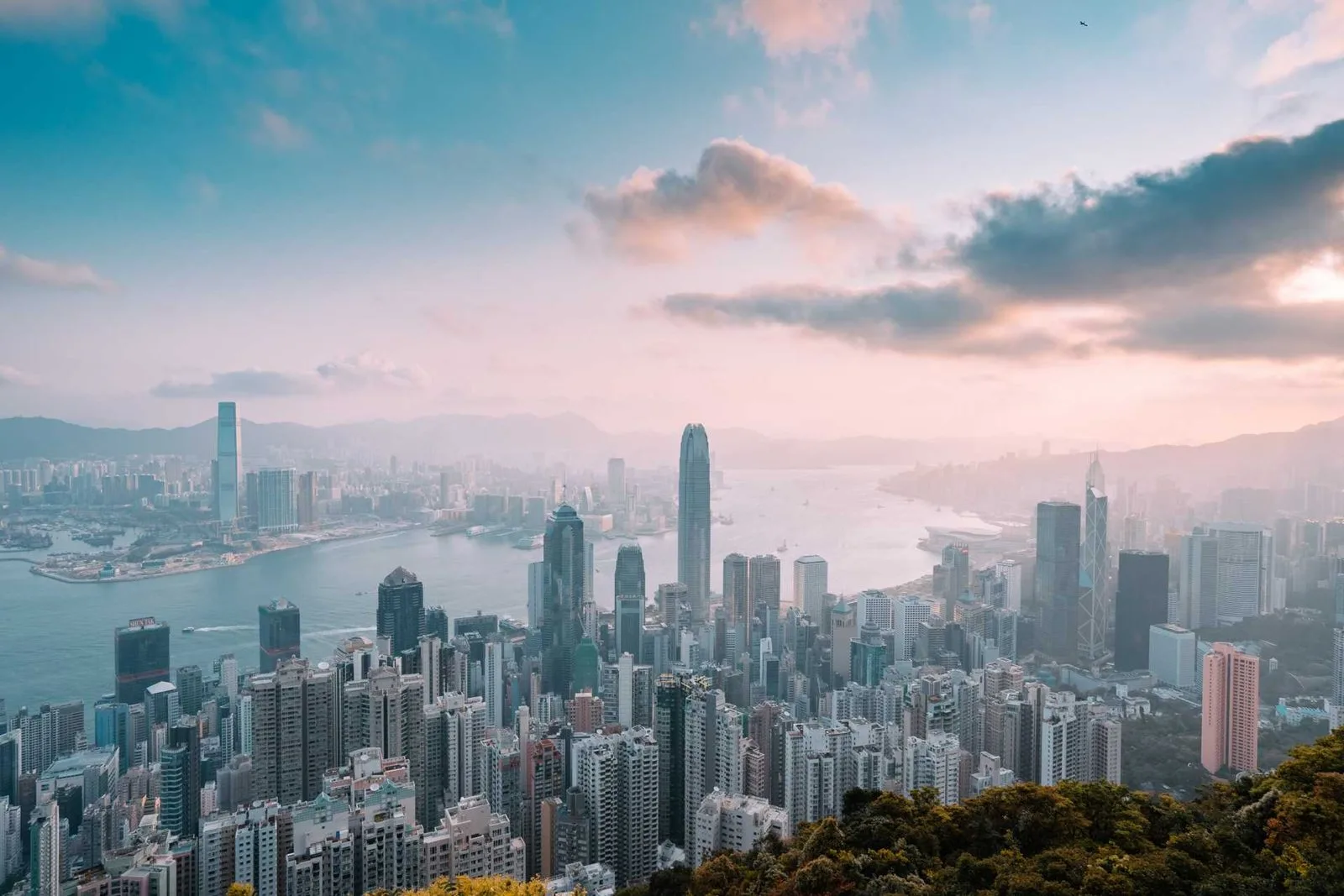 Travel to Hong Kong - China Adventure Club