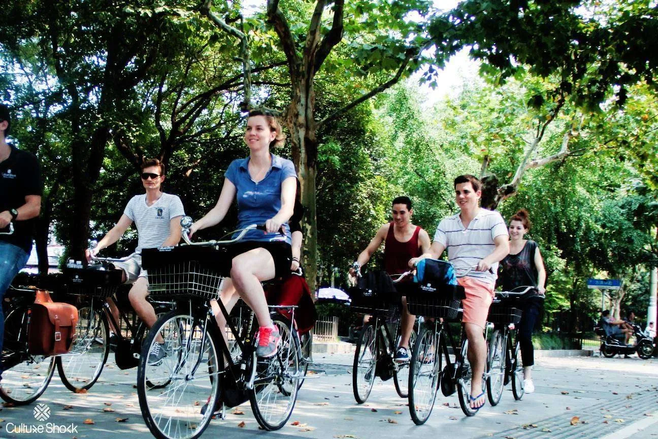 Morning Discovery of Shanghai Bike Tour